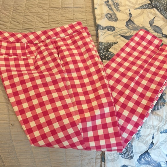 Boden Pink and White Checkered Cropped Pants - Picture 1 of 4